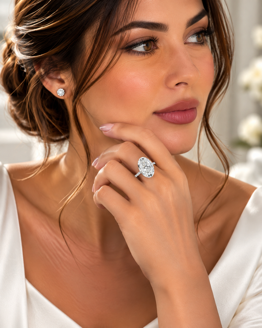 1.51 ct Oval natural diamond – lifestyle