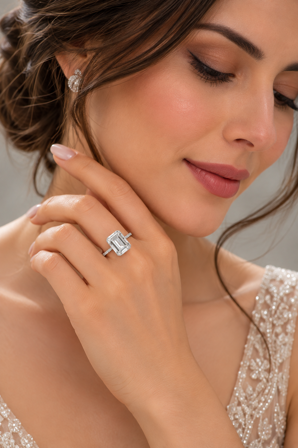 1.52 ct Emerald lab grown diamond – lifestyle