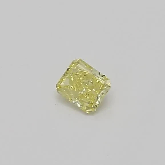 0.17 ct Radiant natural diamond – face up