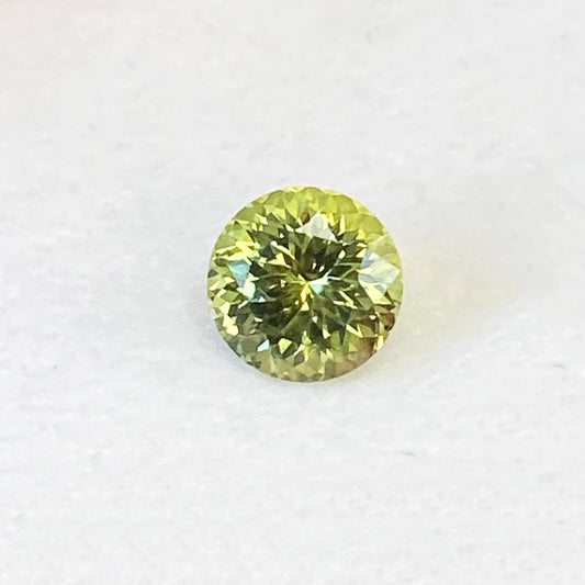 1.12 ct Round sapphire