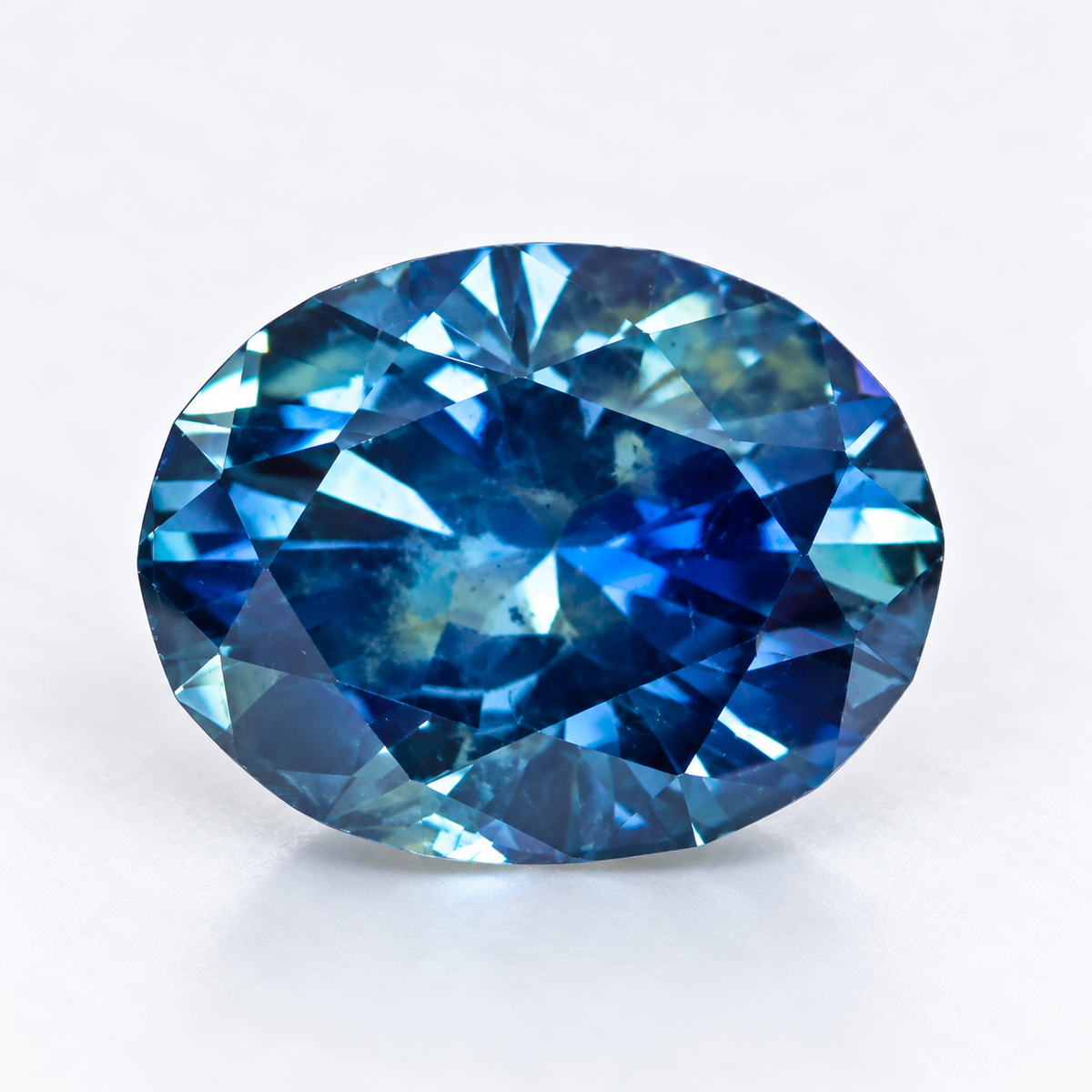 1.34 ct Oval sapphire – face up